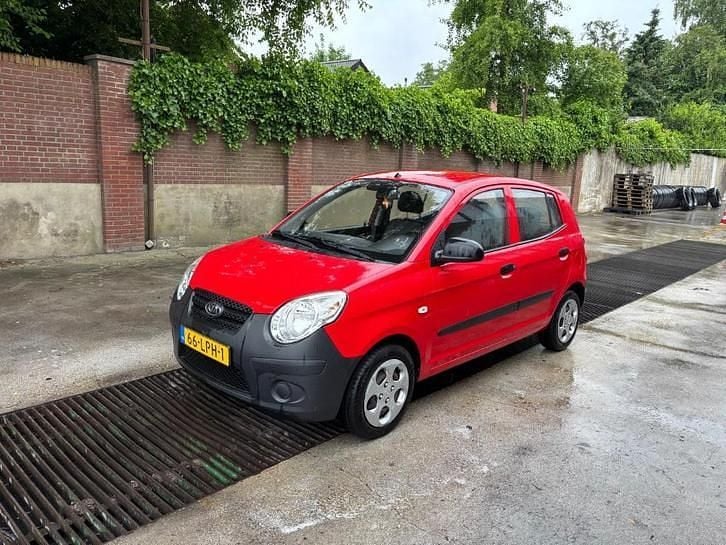 Gebruikt 2010 Kia Picanto 2 Hatchback | € 1.750 (Goede deal) - Afbeelding 1/1