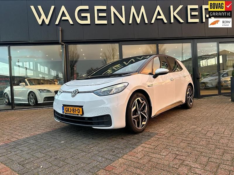 Wit Occasion 2021 VW ID.3 Pro Hatchback | € 17.950 (Super prijs) - Afbeelding 1/4