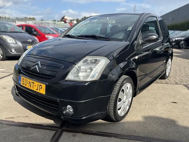 Zwart Gebruikt 2004 Citroën C2 Hatchback | € 2.450 - Afbeelding 1/4