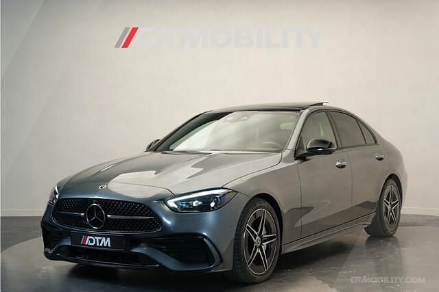 Grijs (metallic) Occasion 2024 Mercedes C200 AMG Sedan | € 49.950 (Iets duurder) - Afbeelding 1/4