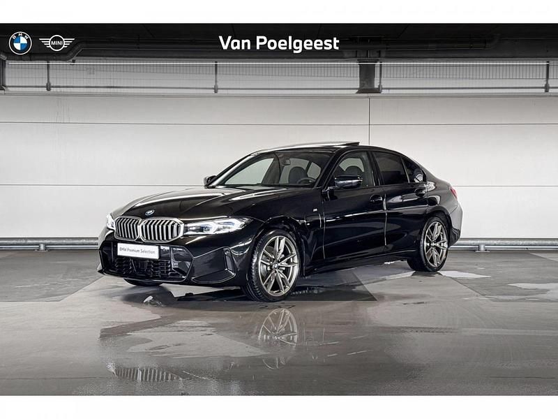 Occasion BMW 330e Basis 292 PK (214 kW) 2025 Zwart Sedan