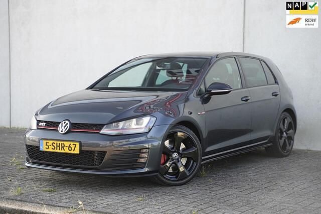 Grijs Gebruikt 2013 VW Golf VII GTI Hatchback | € 12.950 (Eerlijke prijs) - Afbeelding 1/4