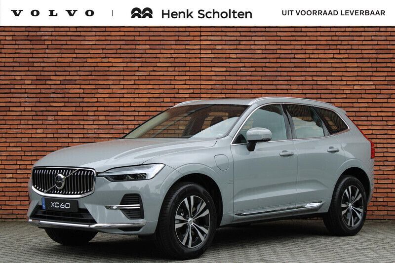 Grijs Gebruikt 2025 Volvo XC60 Core SUV | € 59.950 (Goede deal) - Afbeelding 1/4