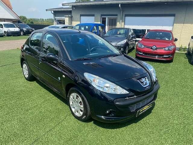 Occasion Peugeot 206 58 PK (42 kW) 2012 Zwart Sedan