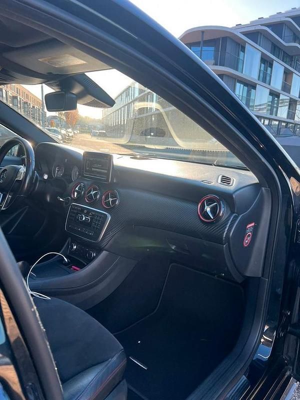 Gebruikt 2014 Mercedes A250 | € 15.000 (Eerlijke prijs) - Afbeelding 1/4