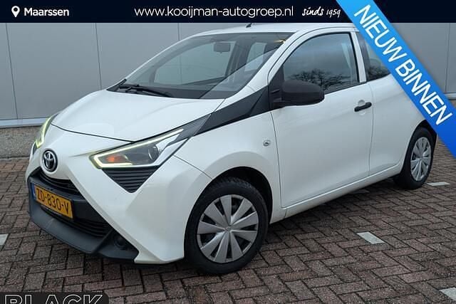 Pure white Gebruikt 2019 Toyota Aygo Hatchback | € 7.950 (Eerlijke prijs) - Afbeelding 1/4