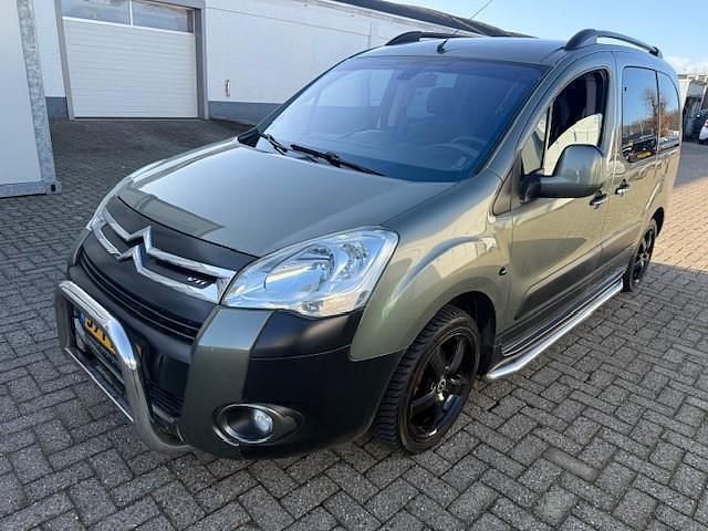 Groen Occasion 2011 Citroën Berlingo XTR MPV | € 4.750 (Eerlijke prijs) - Afbeelding 1/4