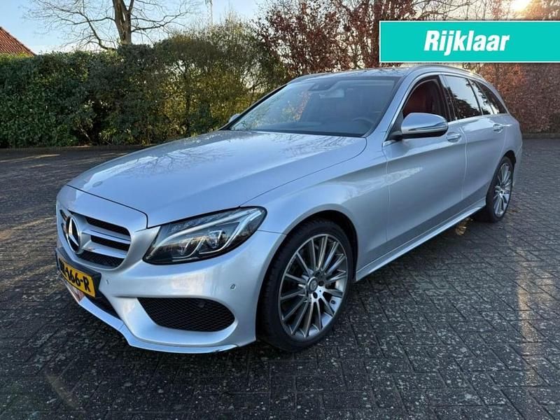Zilver (metallic) Occasion 2015 Mercedes C350e AMG Stationwagen | € 15.950 (Duur) - Afbeelding 1/4