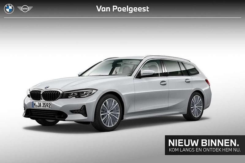 Glaciersilber metallic (a83) (licht grijs metallic) Gebruikt 2021 BMW 320 Executive Stationwagen | € 30.450 (Eerlijke prijs) - Afbeelding 1/2