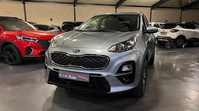 Grijs Gebruikt 2019 Kia Sportage SUV | € 20.950 (Eerlijke prijs) - Afbeelding 1/4