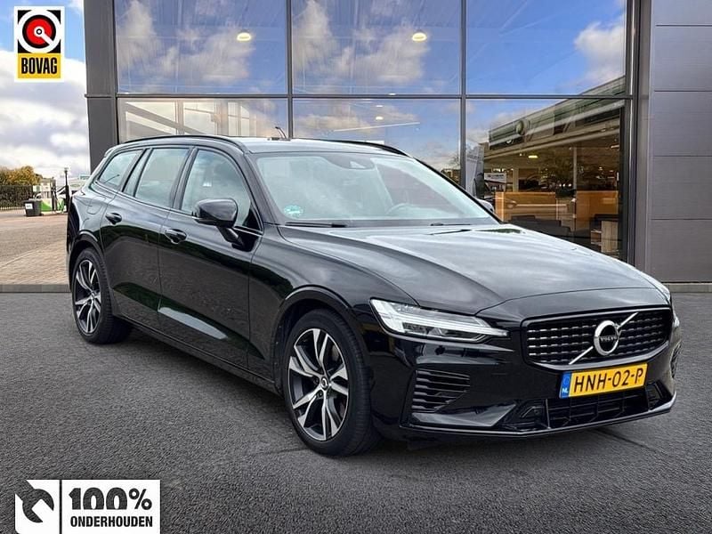Zwart Occasion 2021 Volvo V60 R-Design Stationwagen | € 29.950 (Super prijs) - Afbeelding 1/4