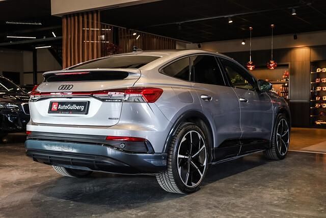 Occasion Audi Q4 Sportback e-tron Exclusive 220 kW (300 PK) 2023 Grijs (metallic) SUV