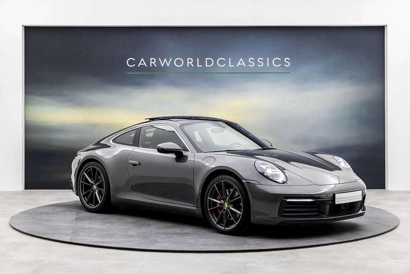 Grijs Occasion 2019 Porsche 911 Carrera 4S Coupé | € 114.992 (Goede deal) - Afbeelding 1/4