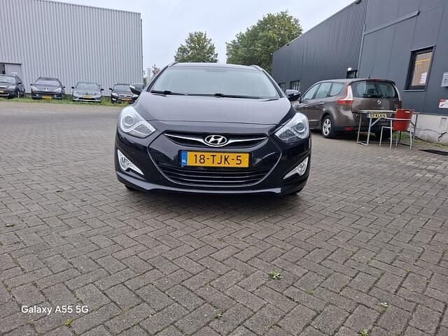 Zwart Gebruikt 2012 Hyundai i40 Edition Stationwagen | € 5.950 (Goede deal) - Afbeelding 1/4