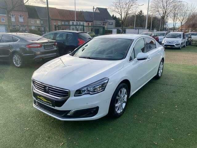 Wit Gebruikt 2015 Peugeot 508 Allure Sedan | € 12.950 - Afbeelding 1/4