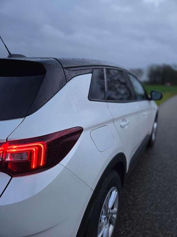 Occasion Opel Grandland X 131 PK (96 kW) 2017 Wit SUV