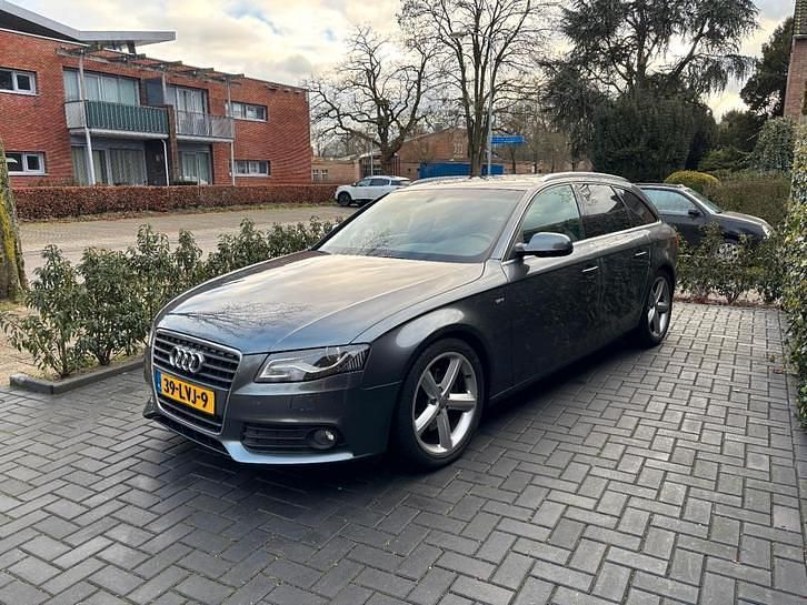 Occasion 2010 Audi A4 S-Line Stationwagen | € 7.250 (Eerlijke prijs) - Afbeelding 1/4
