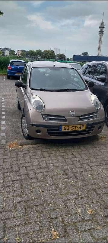 Bruin Gebruikt 2006 Nissan Micra Visia Hatchback | € 2.550 (Eerlijke prijs) - Afbeelding 1/4