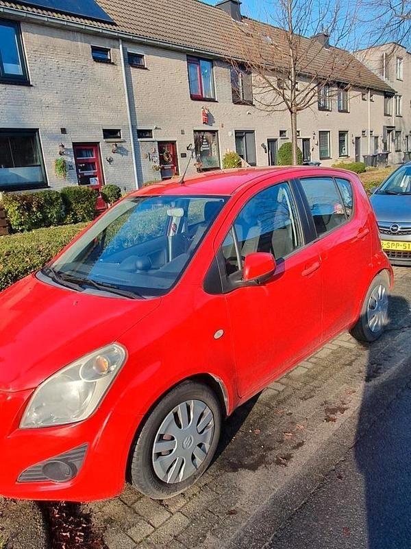 Gebruikt 2013 Suzuki Splash Hatchback | € 6.000 (Eerlijke prijs) - Afbeelding 1/4