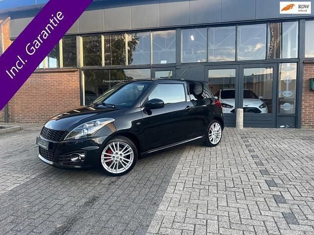 Zwart Gebruikt 2016 Suzuki Swift Sport Hatchback | € 10.950 (Eerlijke prijs) - Afbeelding 1/4