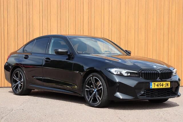 Occasion BMW 330 M Sport 291 PK (214 kW) 2023 Zwart Sedan