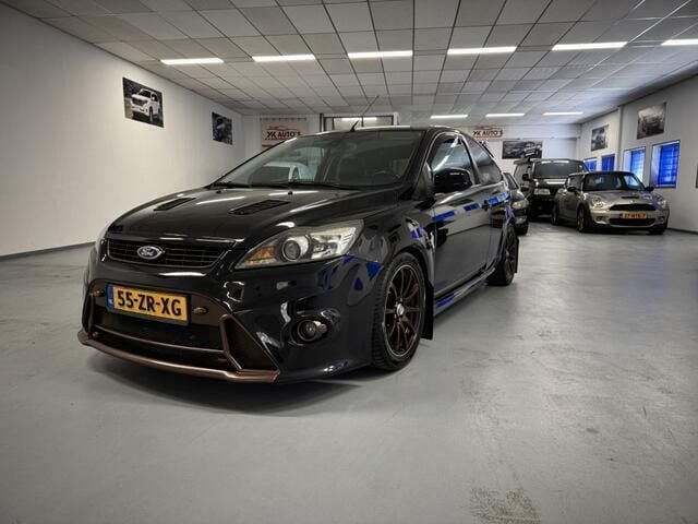 Zwart Gebruikt 2008 Ford Focus Titanium Hatchback | € 3.250 (Duur) - Afbeelding 1/4