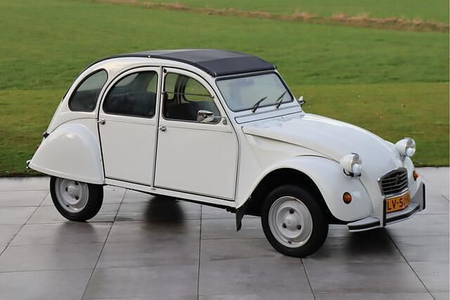 Wit Occasion 1985 Citroën 2CV Sedan | € 14.950 - Afbeelding 1/4
