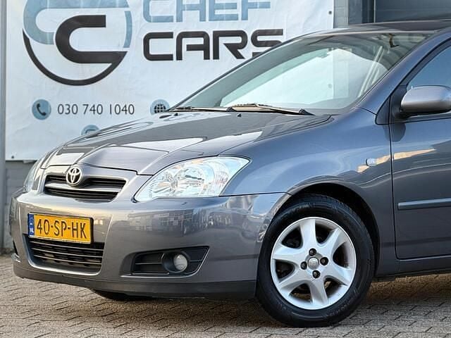 Occasion Toyota Corolla 97 PK (71 kW) 2006 Grijs (metallic) Hatchback