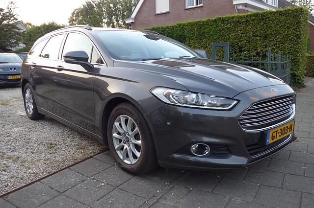 Grijs Gebruikt 2015 Ford Mondeo Trend Stationwagen | € 9.750 (Eerlijke prijs) - Afbeelding 1/4