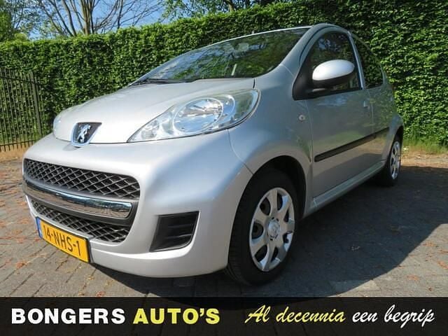 Grijs Gebruikt 2009 Peugeot 107 Hatchback | € 3.950 (Iets duurder) - Afbeelding 1/4