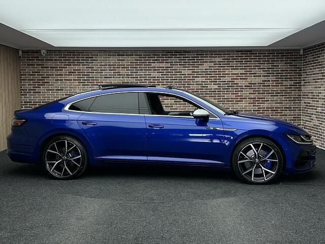 Occasion VW Arteon R 320 PK (235 kW) 2022 Blauw Hatchback