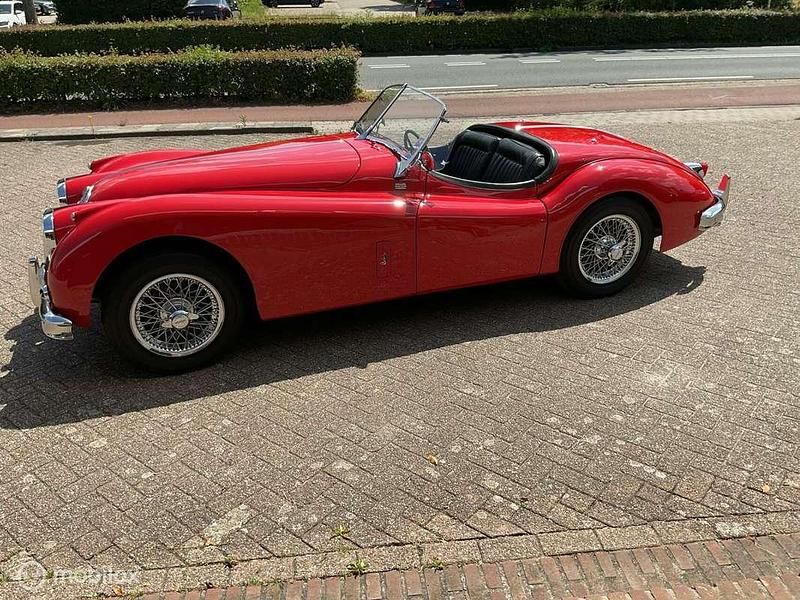 Occasion Jaguar XK 1957 Rood