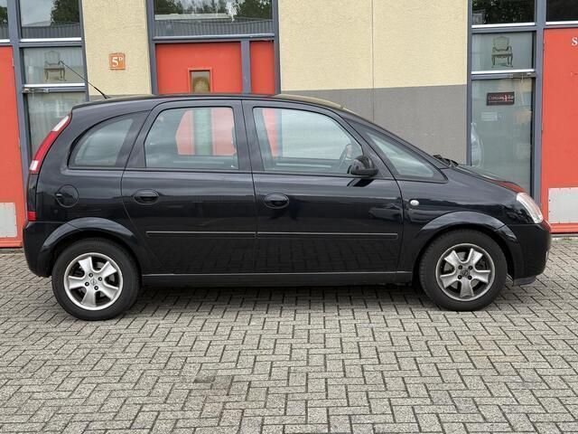 Afbeelding 4/4