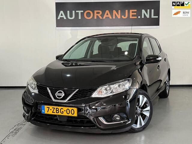 Zwart Gebruikt 2014 Nissan Pulsar Hatchback | € 7.950 (Eerlijke prijs) - Afbeelding 1/4
