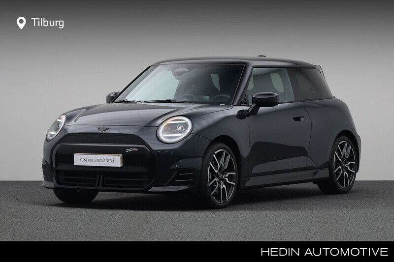 Grijs Gebruikt 2024 Mini Cooper SE Hatchback | € 34.880 (Goede deal) - Afbeelding 1/4