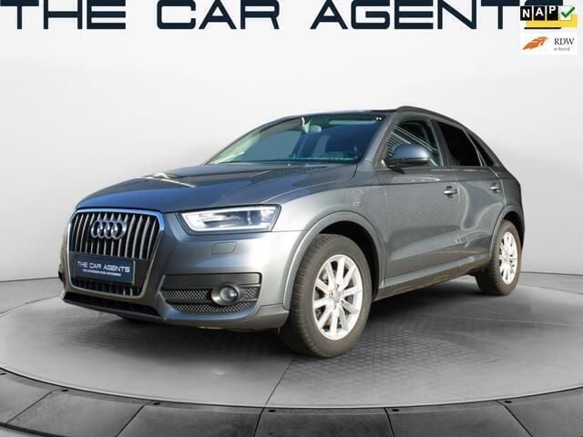 Grijs, metallic lak Gebruikt 2014 Audi Q3 SUV | € 17.950 (Eerlijke prijs) - Afbeelding 1/4