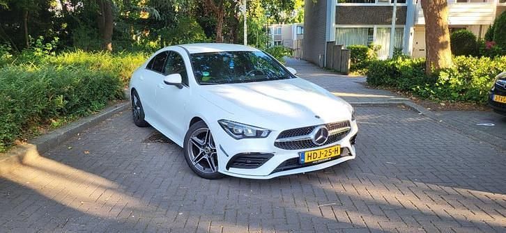 Gebruikt 2020 Mercedes CLA180 Sedan | € 26.500 (Goede deal) - Afbeelding 1/4