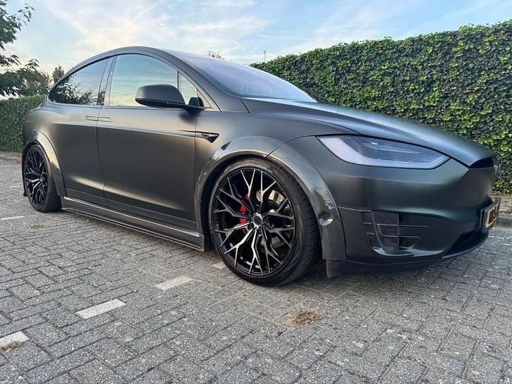 Gebruikt 2016 Tesla Model X SUV | € 32.950 - Afbeelding 1/4