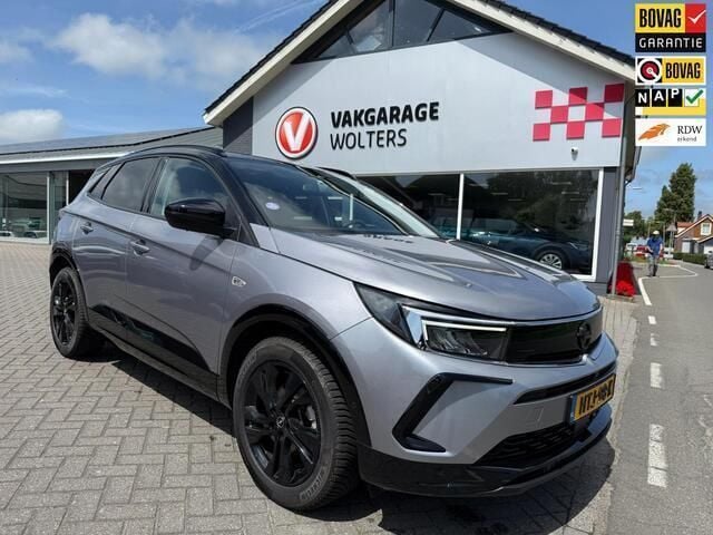 Grijs Gebruikt 2023 Opel Grandland X SUV | € 26.950 (Eerlijke prijs) - Afbeelding 1/4
