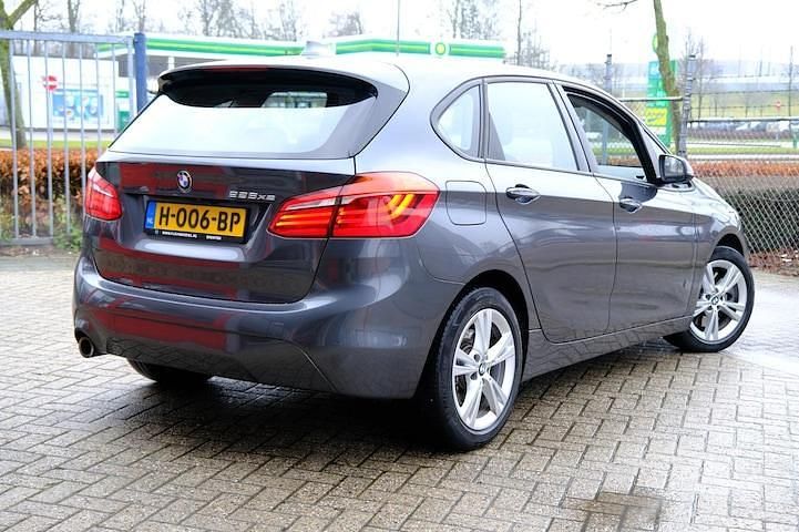 Occasion BMW 225 Active Tourer Executive 136 PK (100 kW) 2020 Grijs MPV