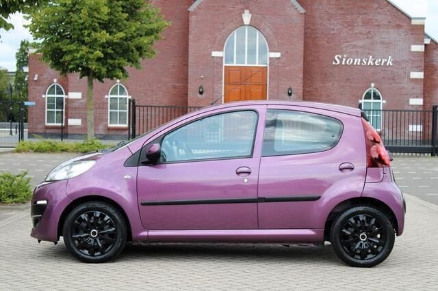 Occasion Peugeot 107 Active 68 PK (50 kW) 2012 Paars Hatchback