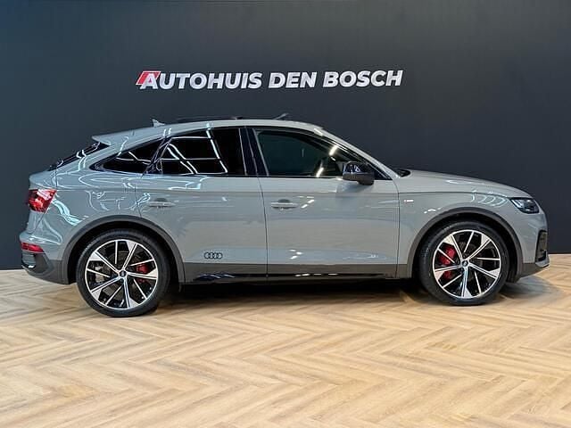 Occasion Audi Q5 Sportback Competition 367 PK (269 kW) 2022 Grijs (metallic) SUV