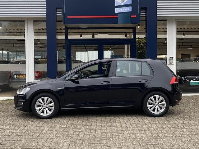 Occasion VW Golf VII Comfortline 116 PK (85 kW) 2017 Zwart Hatchback