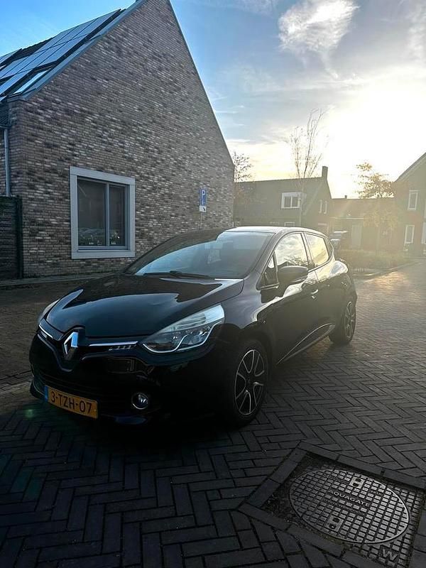 Gebruikt 2014 Renault Clio R.S. Hatchback | € 5.400 (Eerlijke prijs) - Afbeelding 1/4