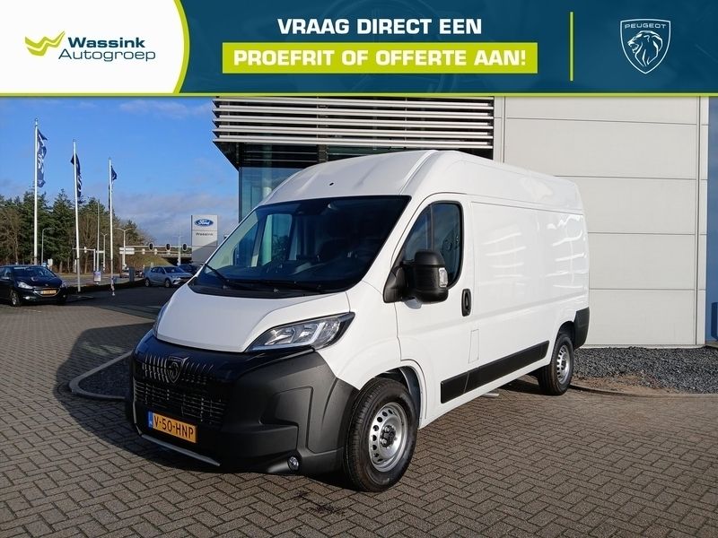 Wit Nieuw 2024 Peugeot Boxer Van | € 31.199 - Afbeelding 1/4