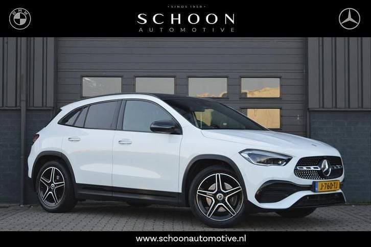 Wit Gebruikt 2020 Mercedes GLA180 Business SUV | € 35.950 (Duur) - Afbeelding 1/3