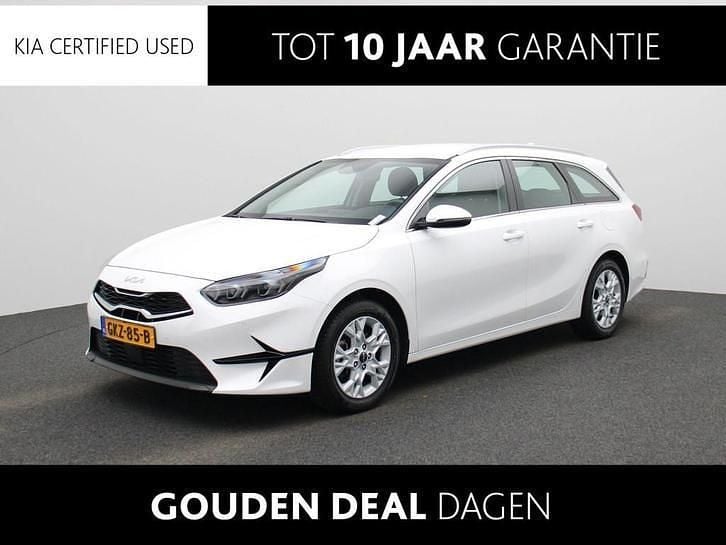 Wit Gebruikt 2024 Kia Ceed Sportswagon Stationwagen | € 28.940 (Iets duurder) - Afbeelding 1/4
