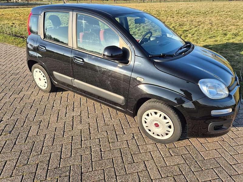Occasion Fiat Panda Easy 65 PK (47 kW) 2013 Zwart Hatchback