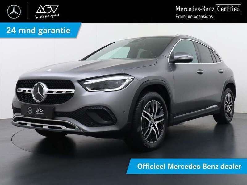 Grijs Gebruikt 2023 Mercedes GLA250 Luxury SUV | € 41.895 (Eerlijke prijs) - Afbeelding 1/4