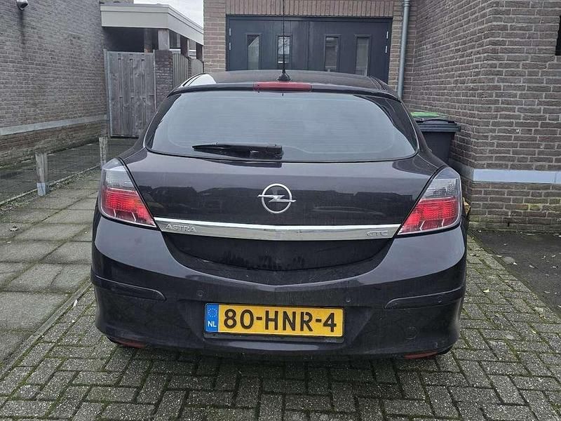Occasion Opel Astra Sport 140 PK (102 kW) 2009 Zwart Coupé